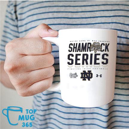 Notre Dame Fighting Irish Vs BYU Cougars Shamrock Series Mug Mug trang