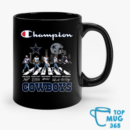 Dallas Cowboys Walking Road Coffee Mug