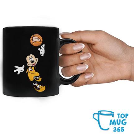 Winthrop Eagles Mickey Mouse March Madness 2023 Mug Mug đen